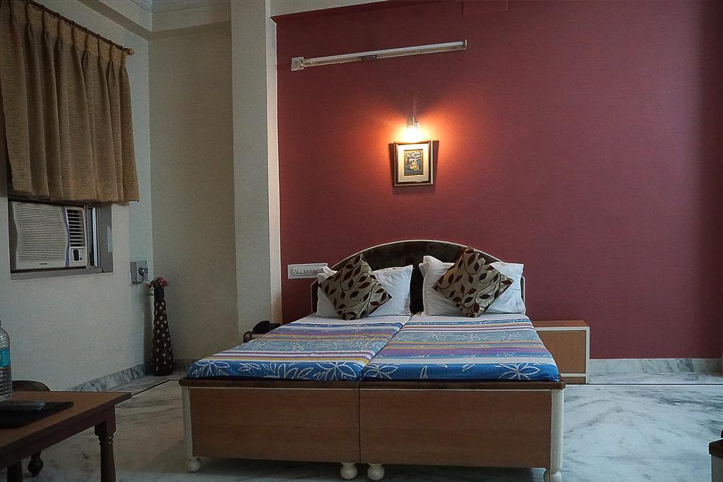 Hotel Laxmi Palace Udaipur Ngoại thất bức ảnh